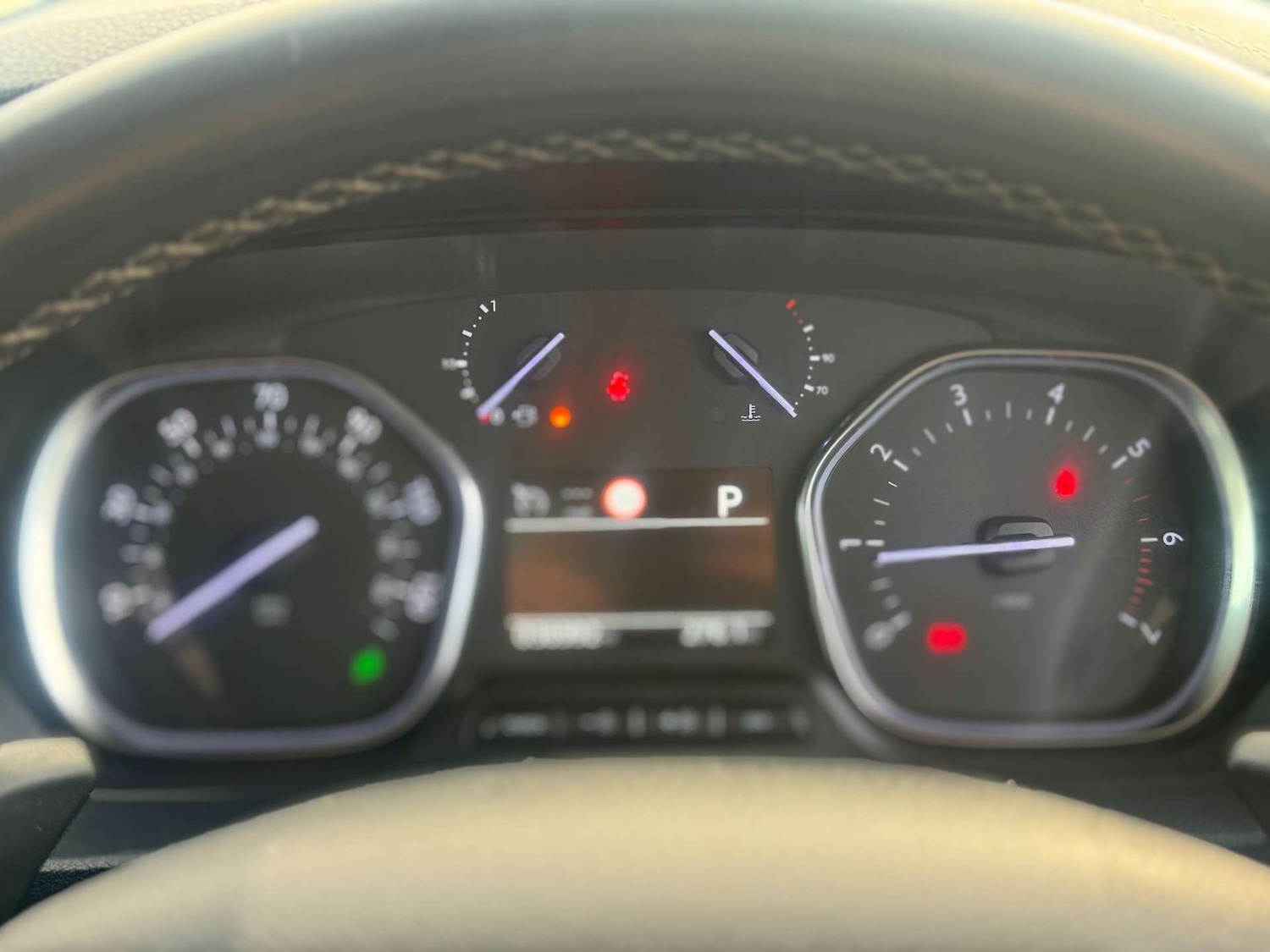 Used Peugeot Traveller 2018 for sale - 77582478: Photo 8