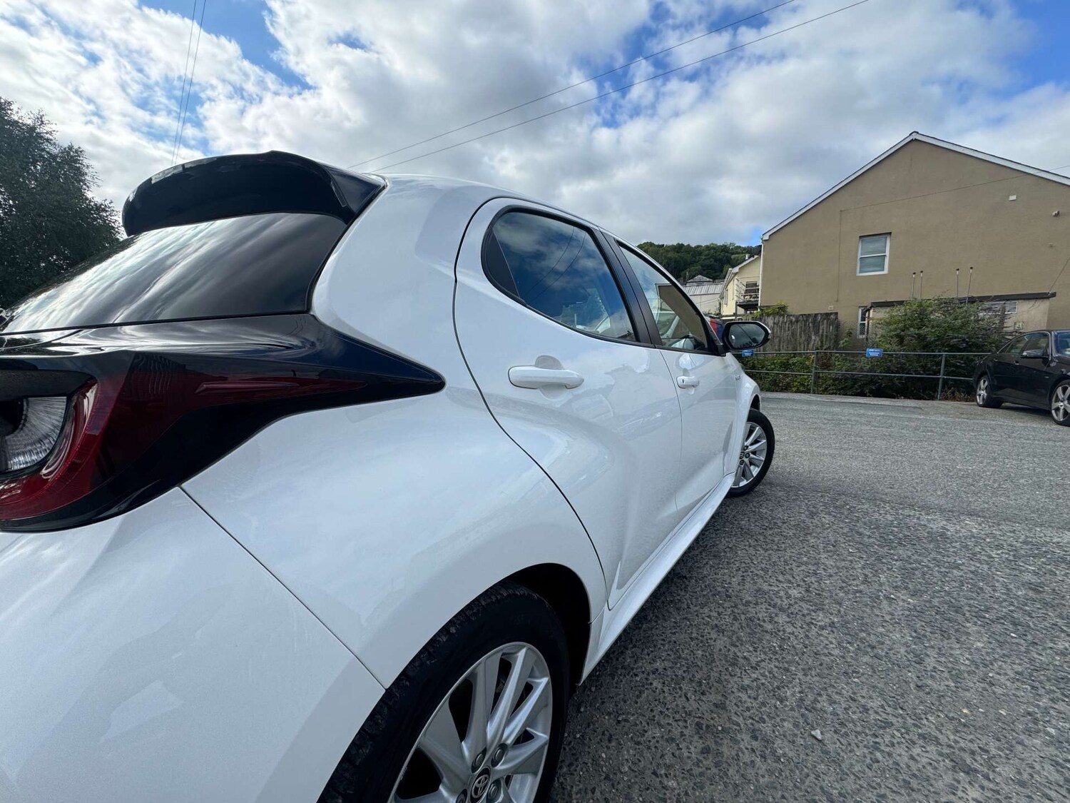 Used Toyota Yaris 2021 for sale - 77207429: Photo 17