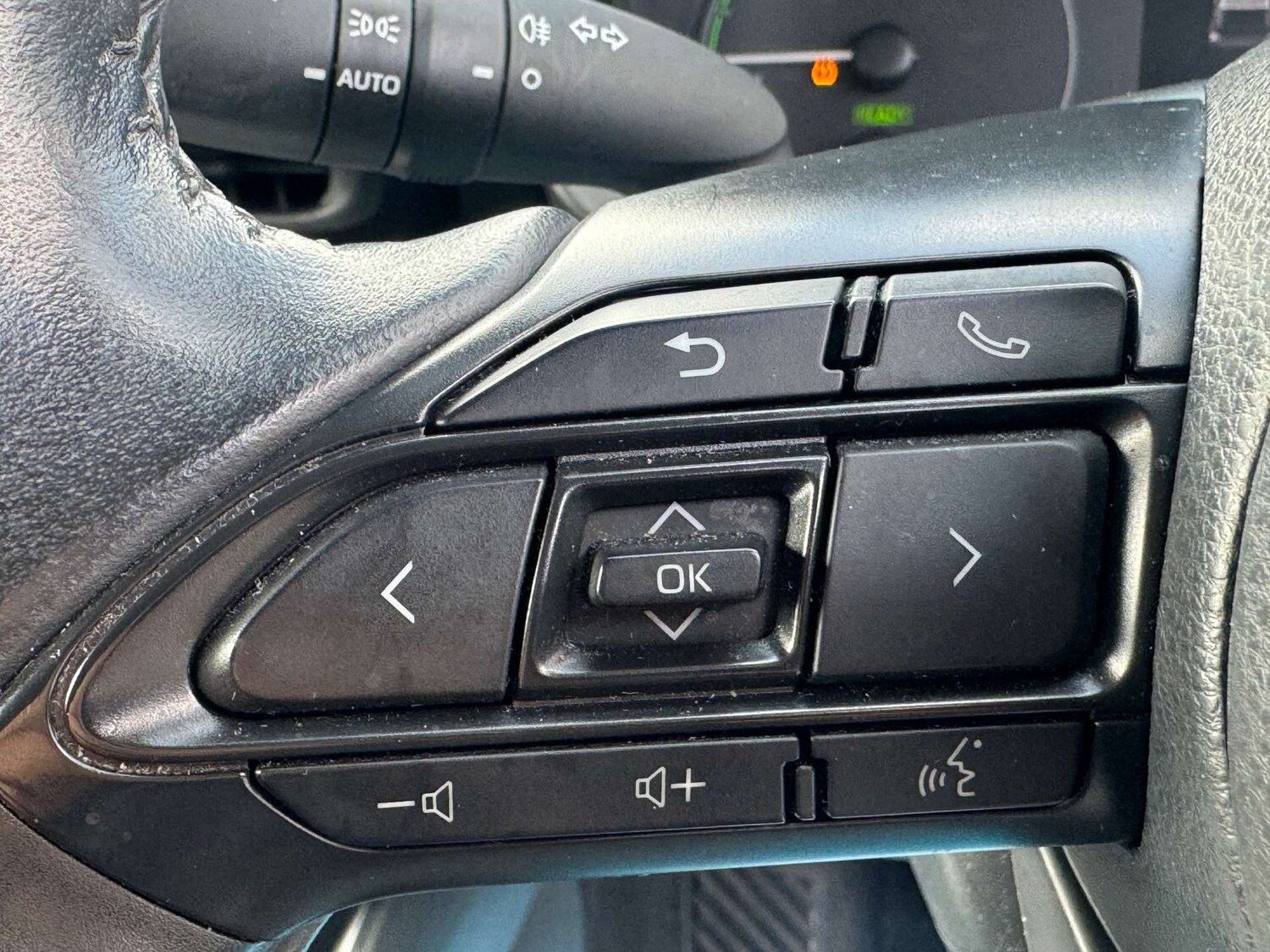 Used Toyota Yaris 2021 for sale - 77207429: Photo 27