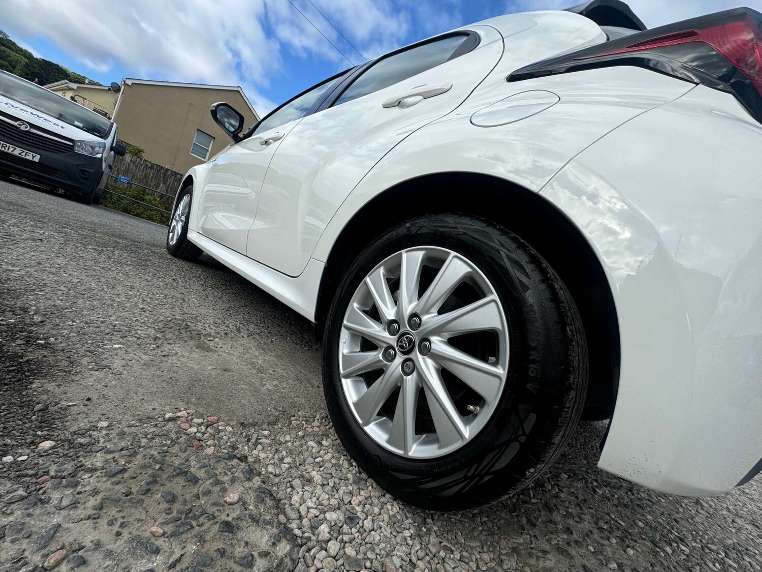 Used Toyota Yaris 2021 for sale - 77207429: Photo 38