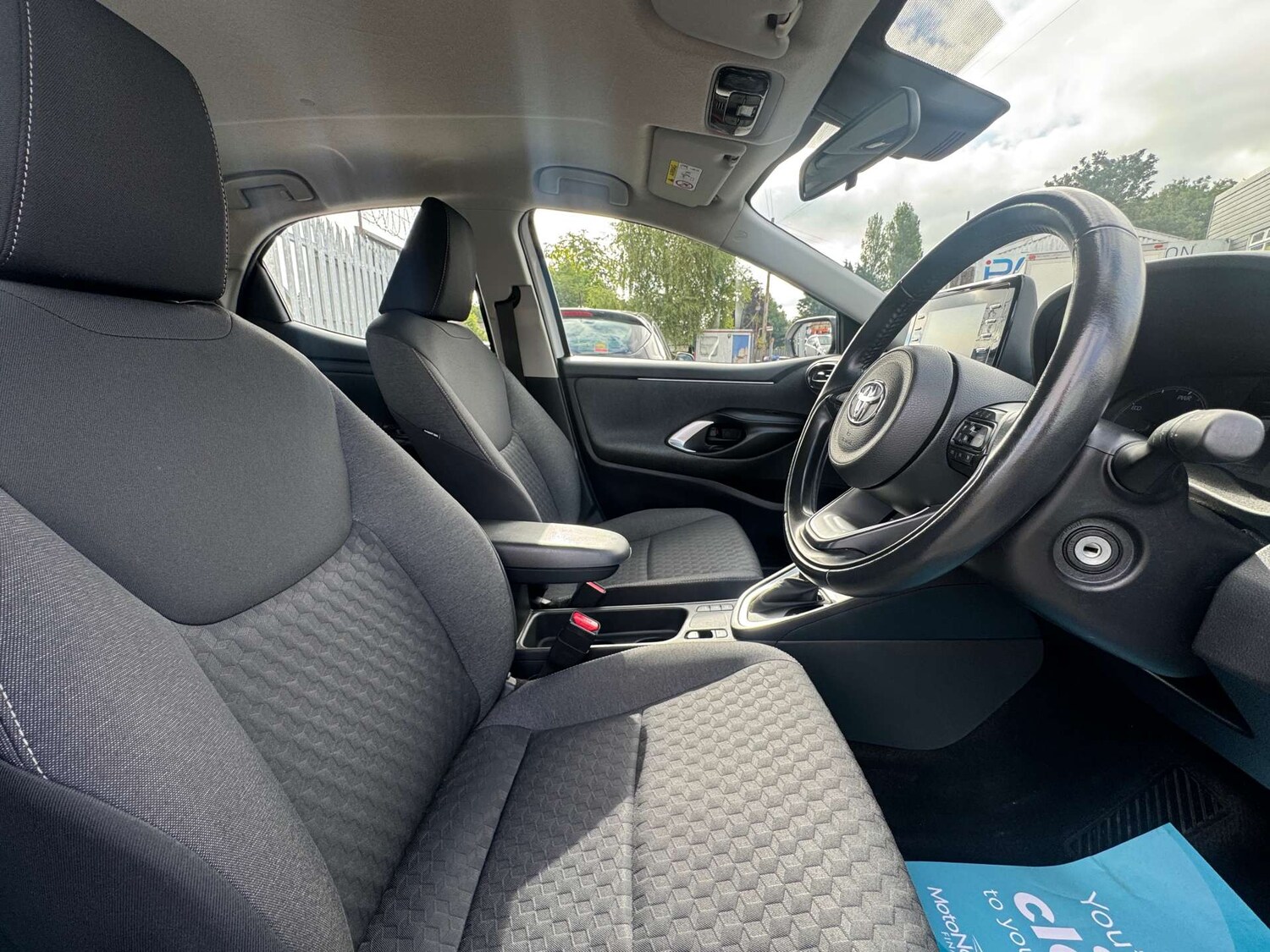 Used Toyota Yaris 2021 for sale - 77207429: Photo 40