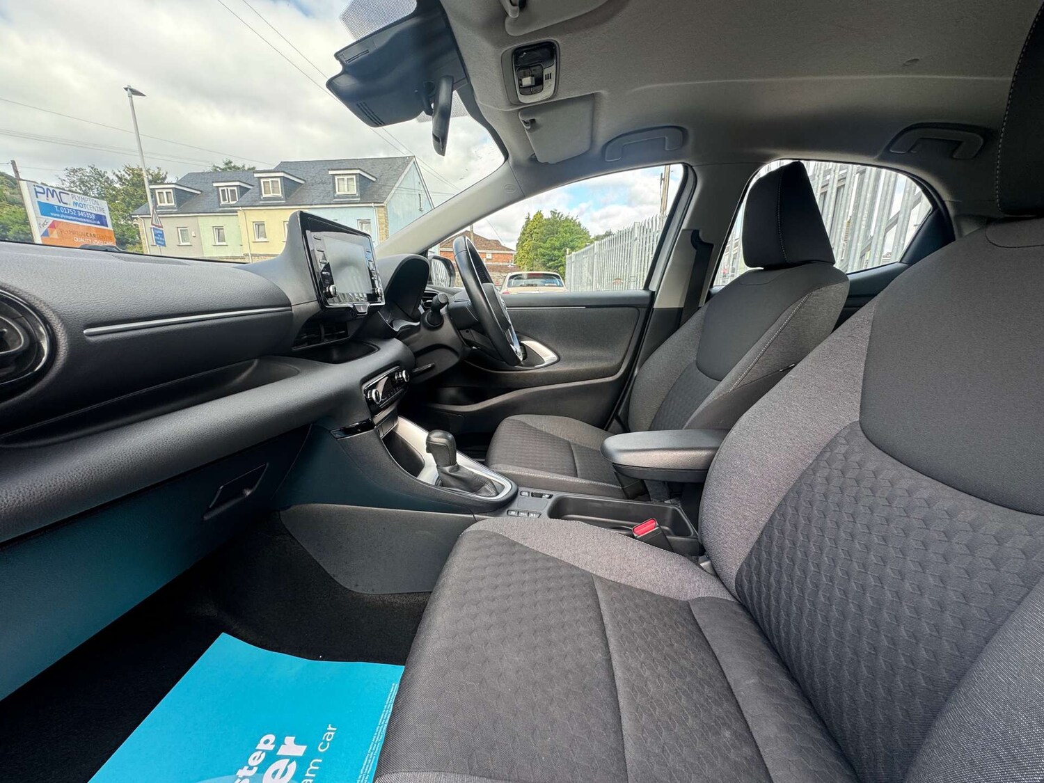 Used Toyota Yaris 2021 for sale - 77207429: Photo 55