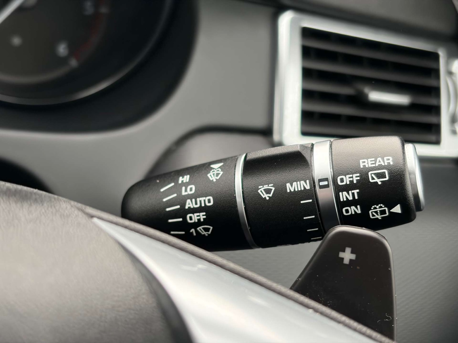 Used Land Rover Discovery Sport 2019 for sale - 77462935: Photo 16