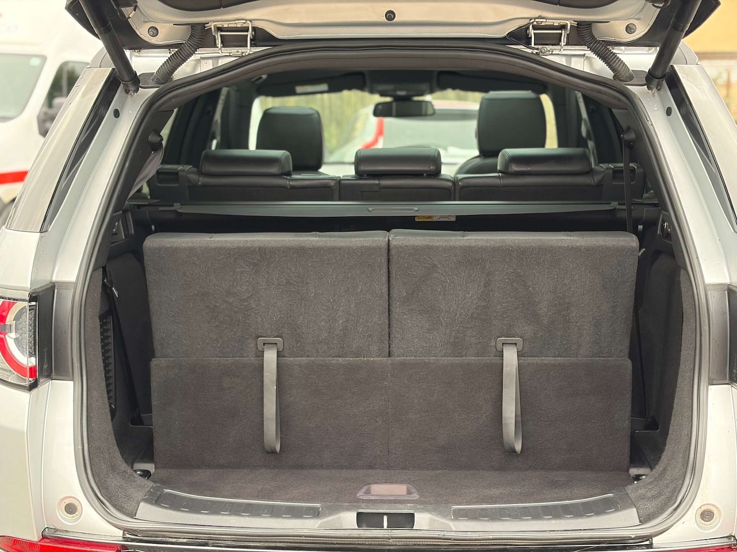 Used Land Rover Discovery Sport 2019 for sale - 77462935: Photo 32