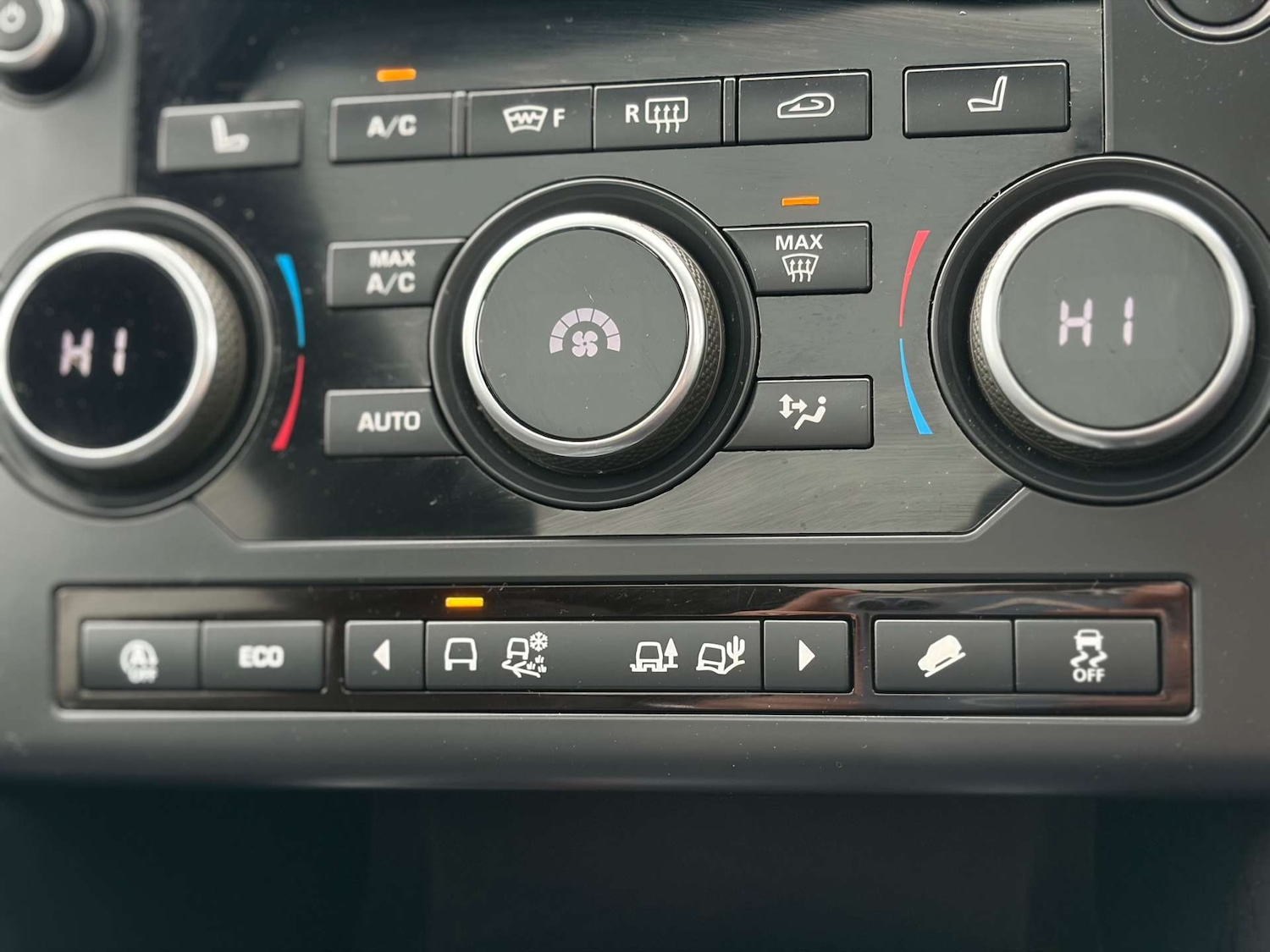 Used Land Rover Discovery Sport 2019 for sale - 77462935: Photo 44