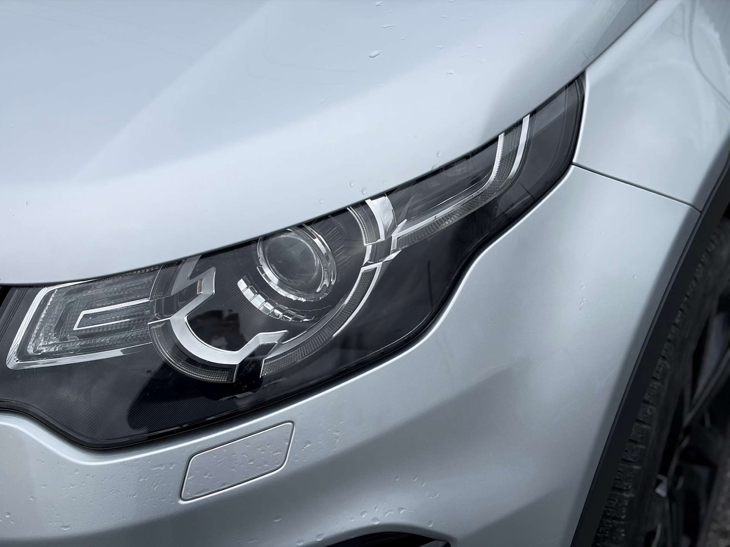 Used Land Rover Discovery Sport 2019 for sale - 77462935: Photo 45