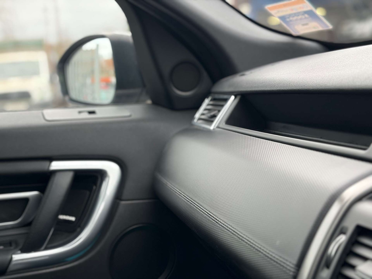 Used Land Rover Discovery Sport 2019 for sale - 77462935: Photo 65