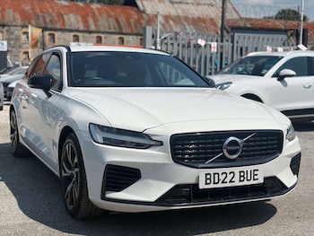 Used Volvo V60 2022 for sale - 79234248: Photo
