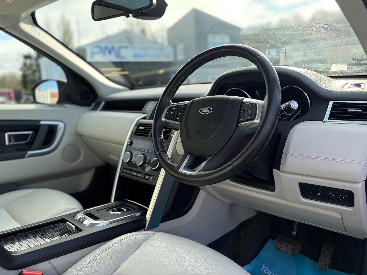 Used Land Rover Discovery Sport 2019 for sale - 77436283: Photo 13