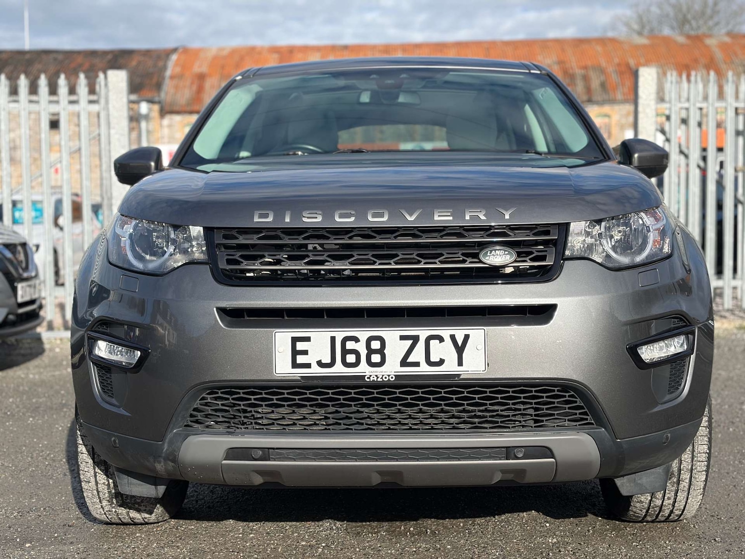 Used Land Rover Discovery Sport 2019 for sale - 77436283: Photo 2