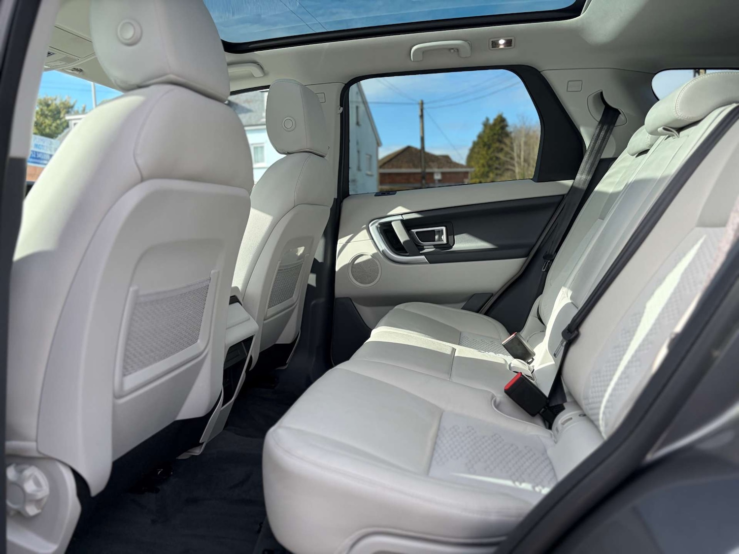 Used Land Rover Discovery Sport 2019 for sale - 77436283: Photo 25