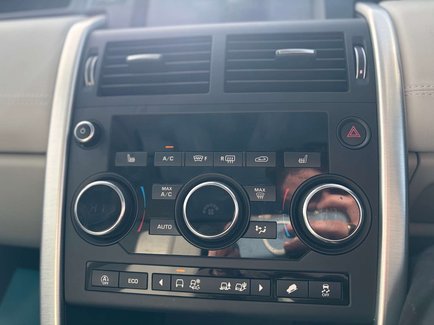 Used Land Rover Discovery Sport 2019 for sale - 77436283: Photo 52