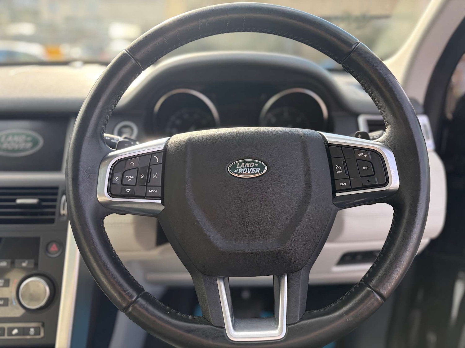 Used Land Rover Discovery Sport 2019 for sale - 77436283: Photo 6