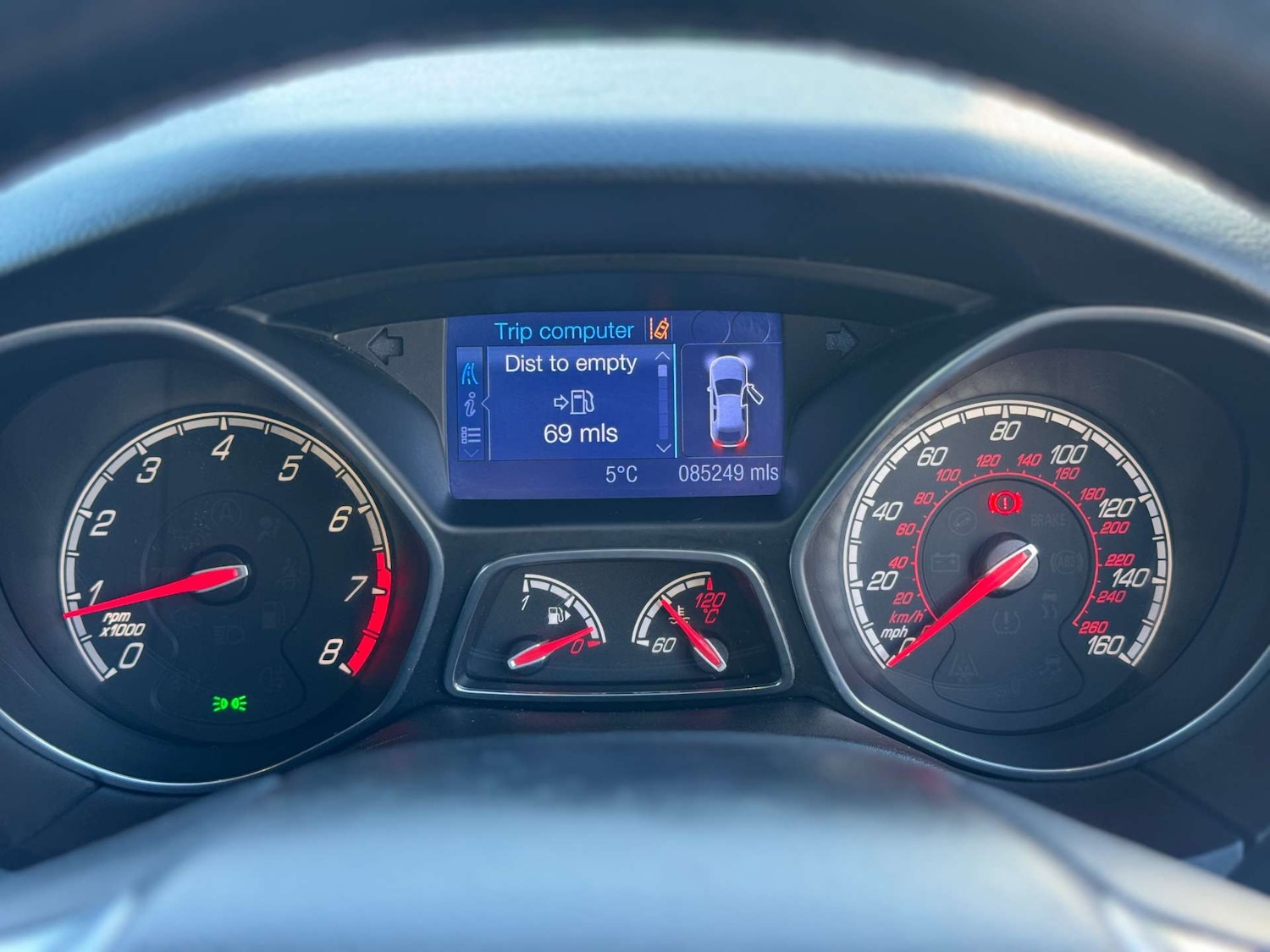 Used Ford Focus 2012 for sale - 77207475: Photo 9