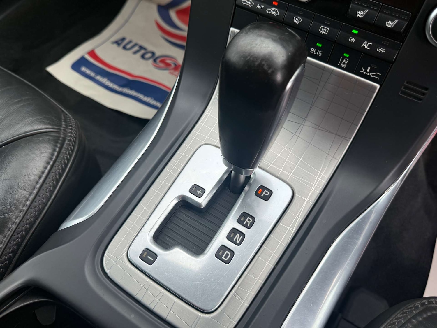 Used Volvo XC70 2010 for sale - 77207416: Photo 18