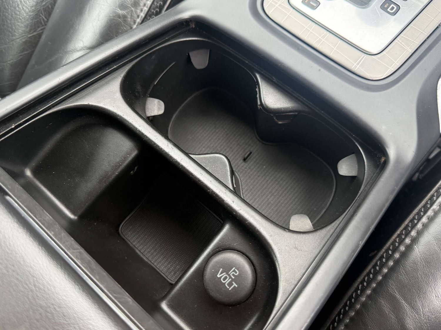 Used Volvo XC70 2010 for sale - 77207416: Photo 19