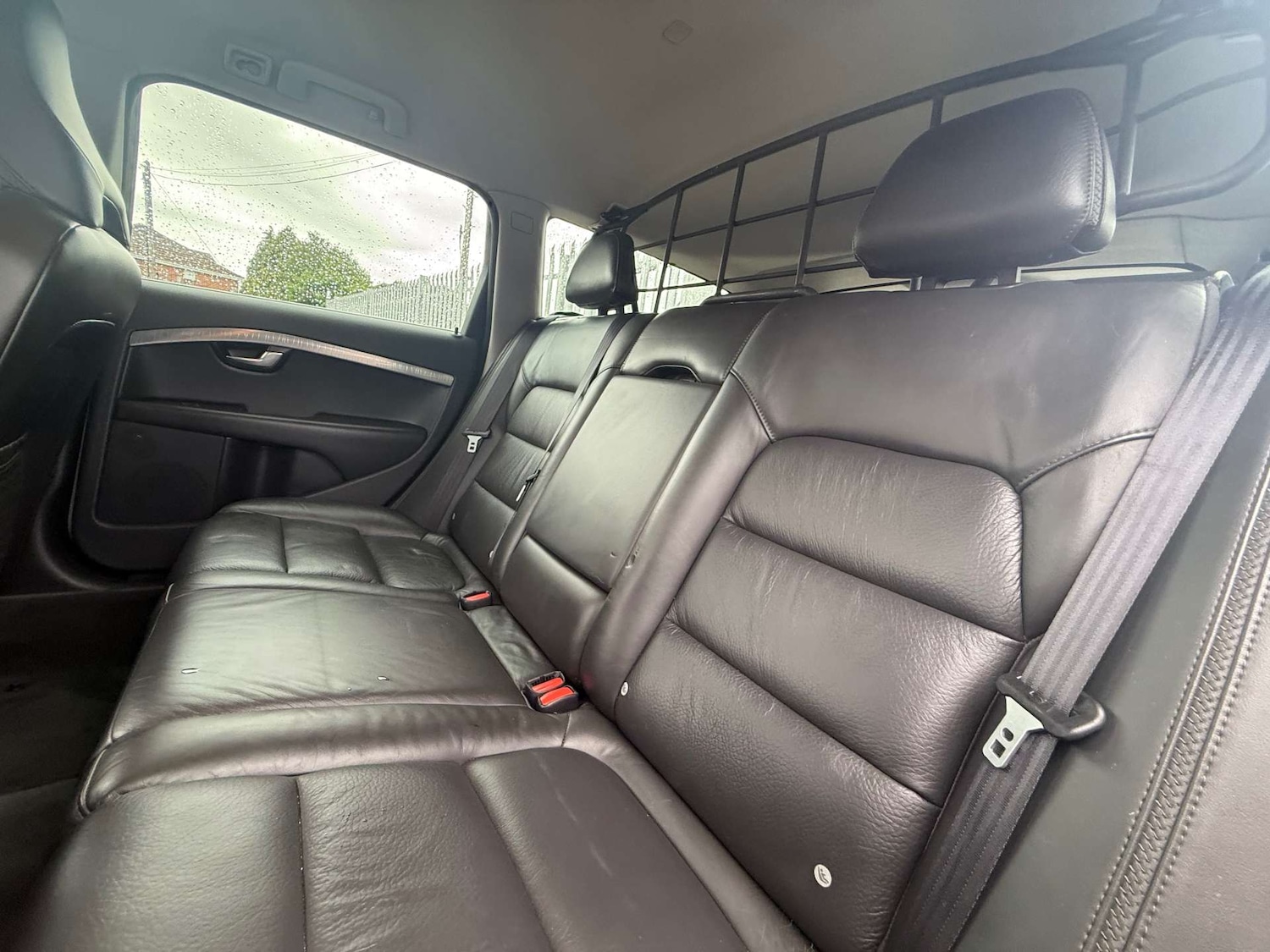 Used Volvo XC70 2010 for sale - 77207416: Photo 24