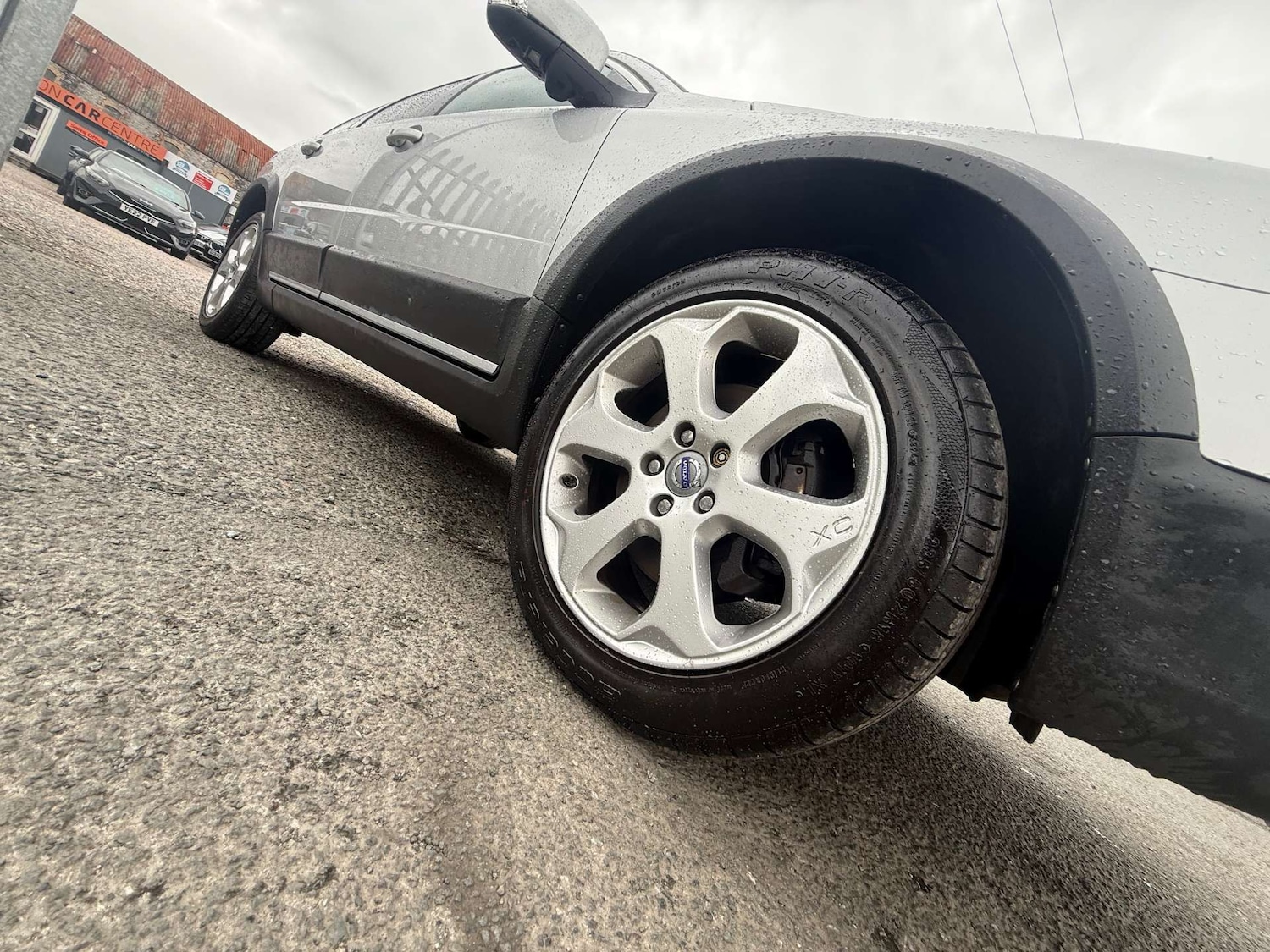 Used Volvo XC70 2010 for sale - 77207416: Photo 27