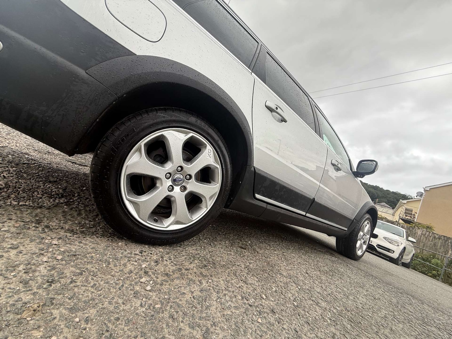 Used Volvo XC70 2010 for sale - 77207416: Photo 33