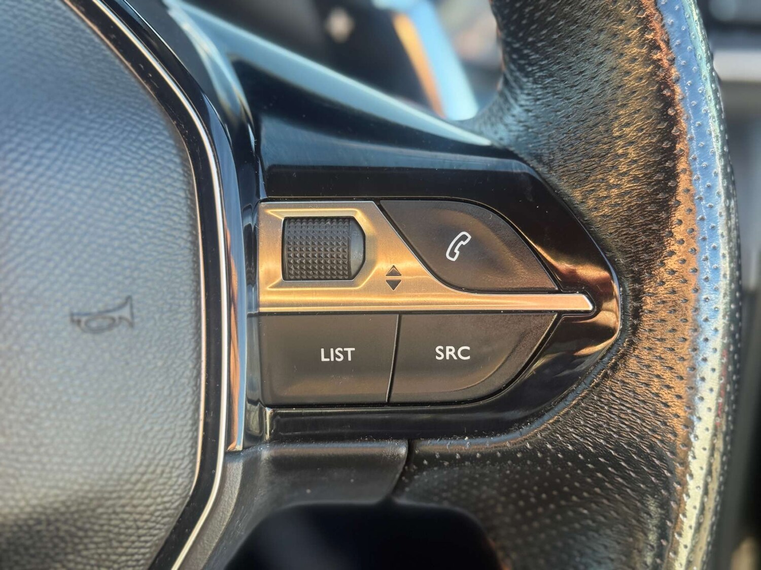 Used Peugeot 5008 2019 for sale - 77207465: Photo 15