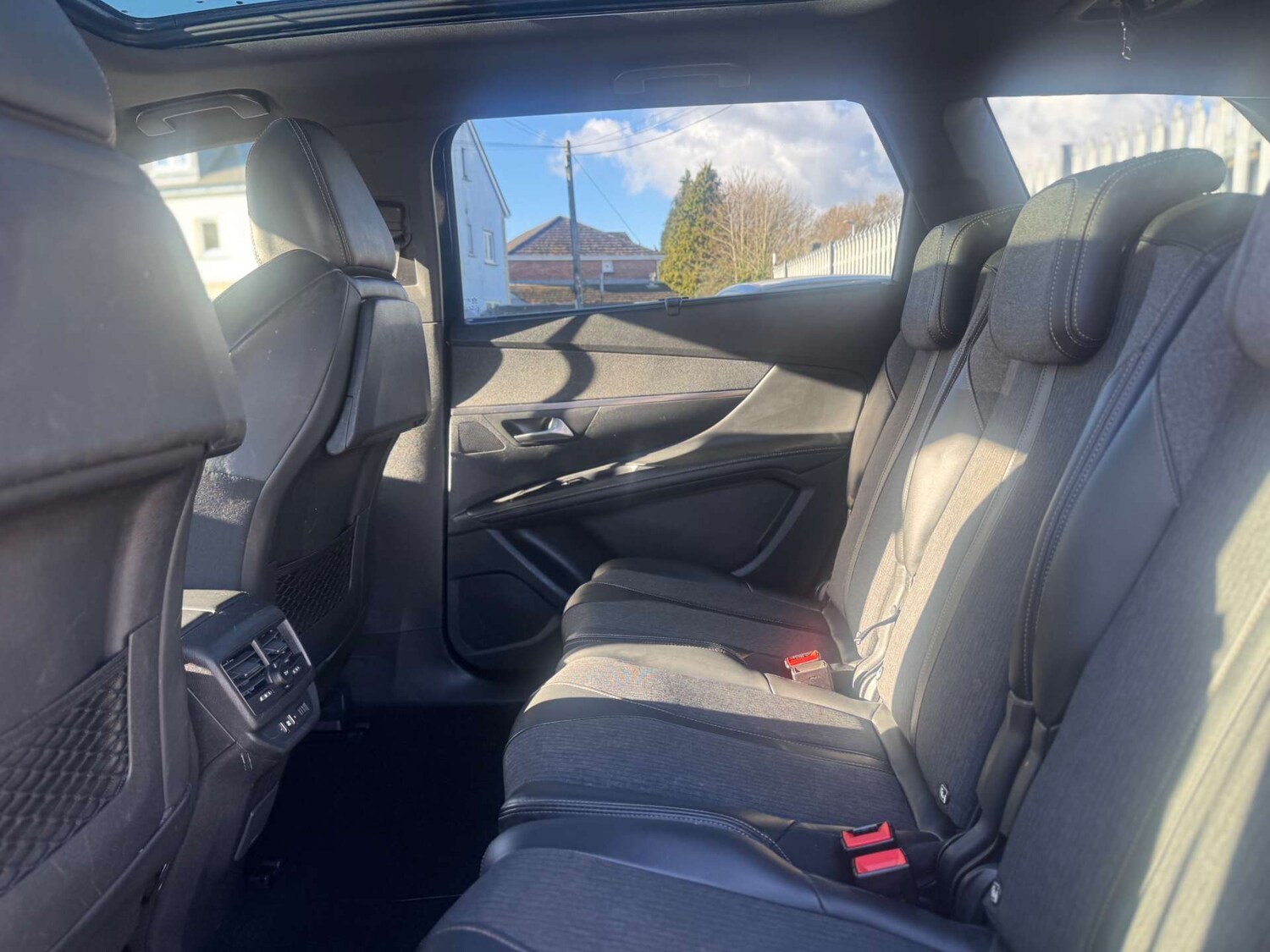 Used Peugeot 5008 2019 for sale - 77207465: Photo 24