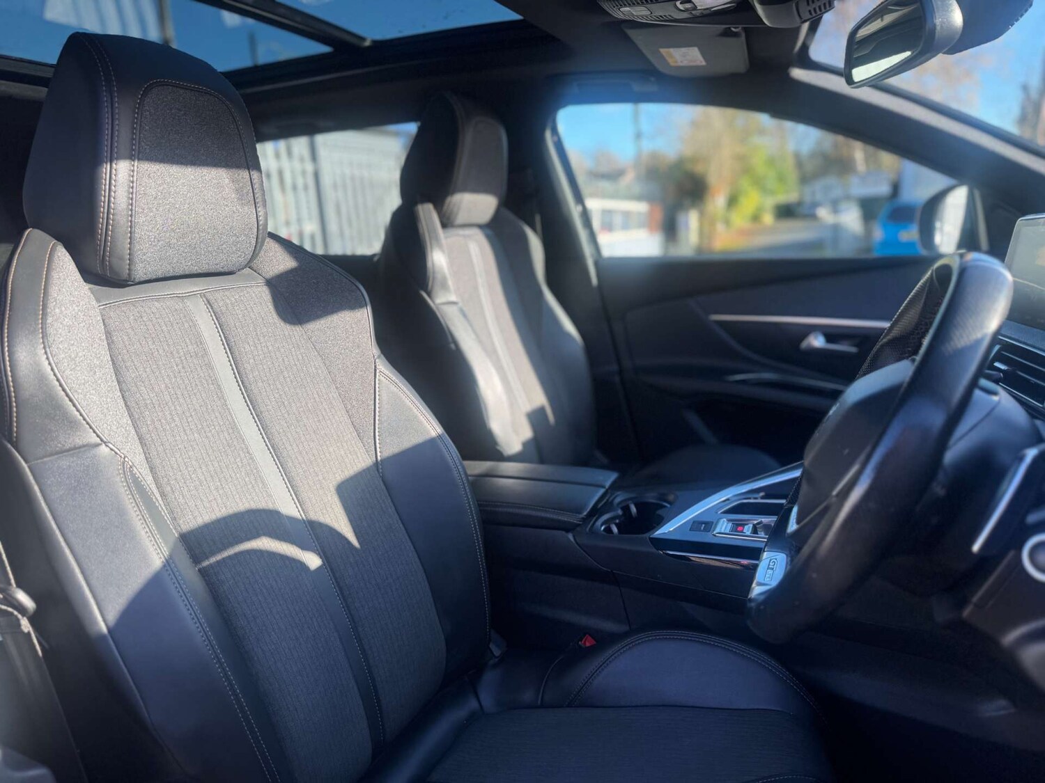 Used Peugeot 5008 2019 for sale - 77207465: Photo 47