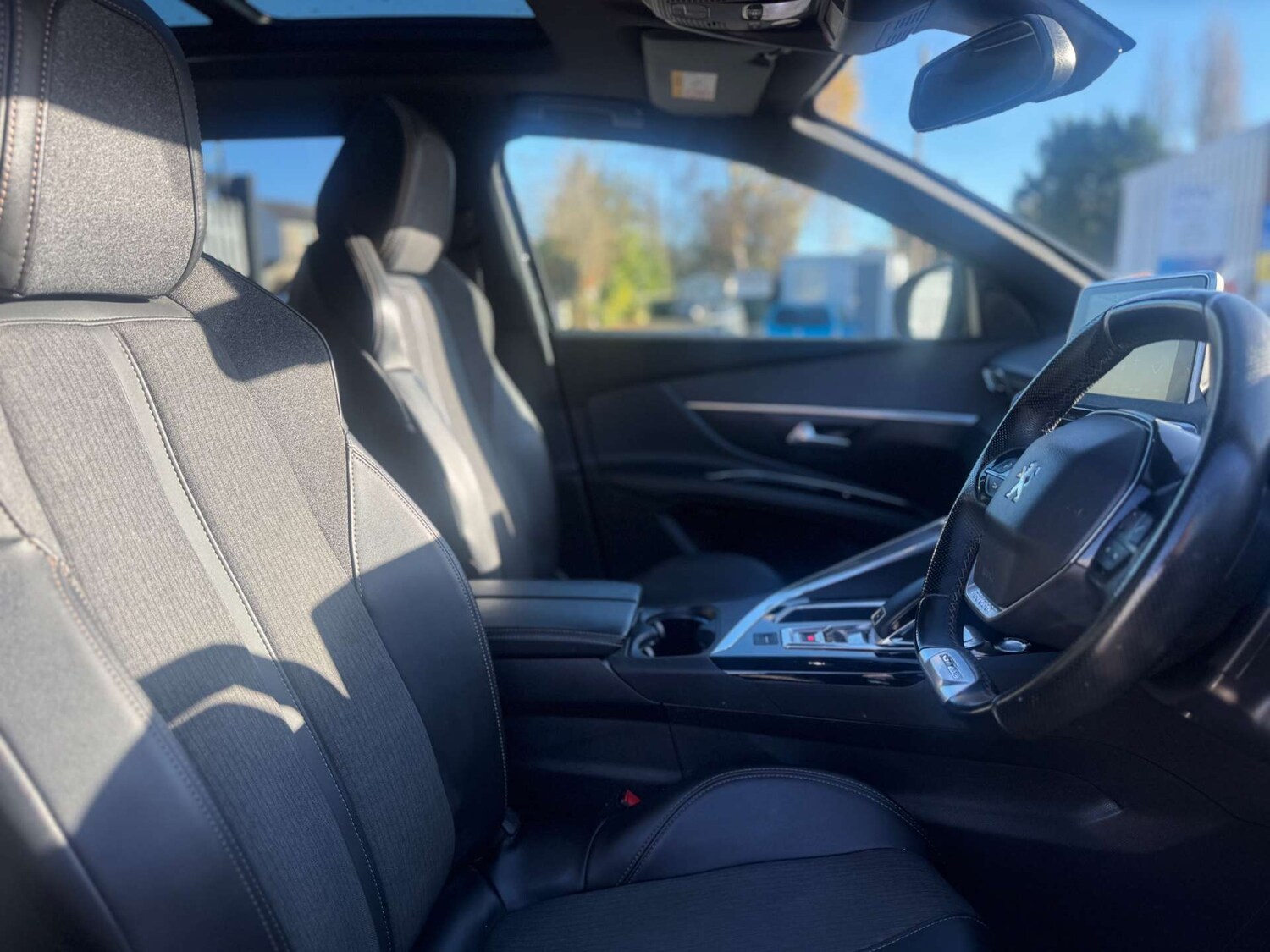 Used Peugeot 5008 2019 for sale - 77207465: Photo 62