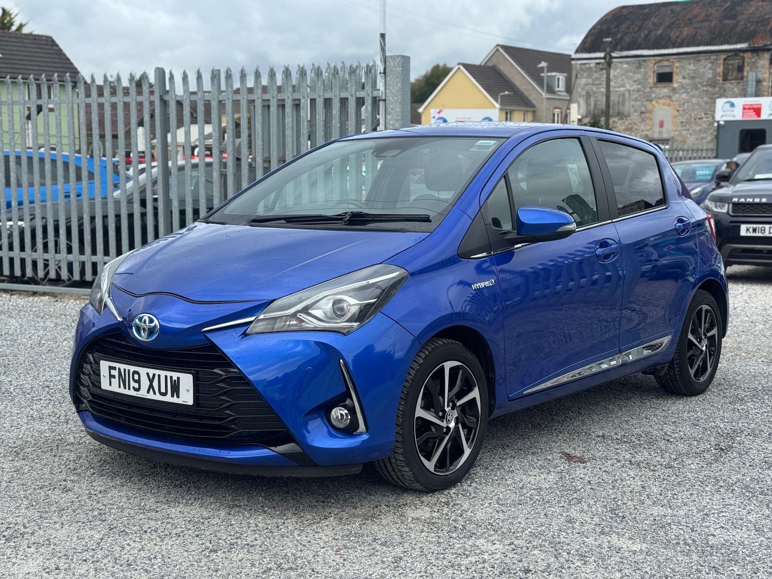 Used Toyota Yaris 2019 for sale - 77207451: Photo 3