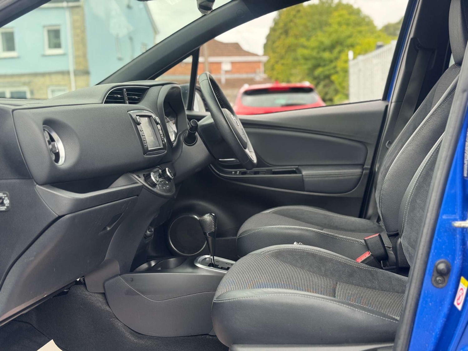 Used Toyota Yaris 2019 for sale - 77207451: Photo 39