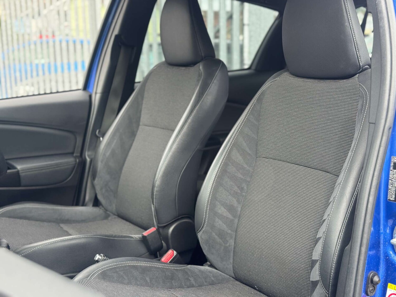 Used Toyota Yaris 2019 for sale - 77207451: Photo 50