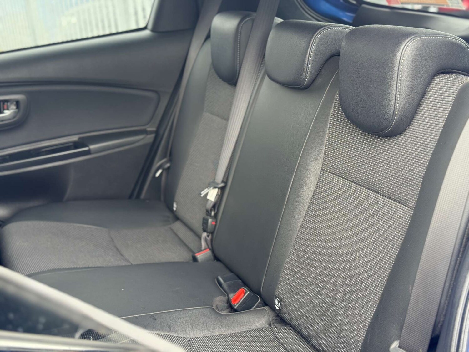 Used Toyota Yaris 2019 for sale - 77207451: Photo 52