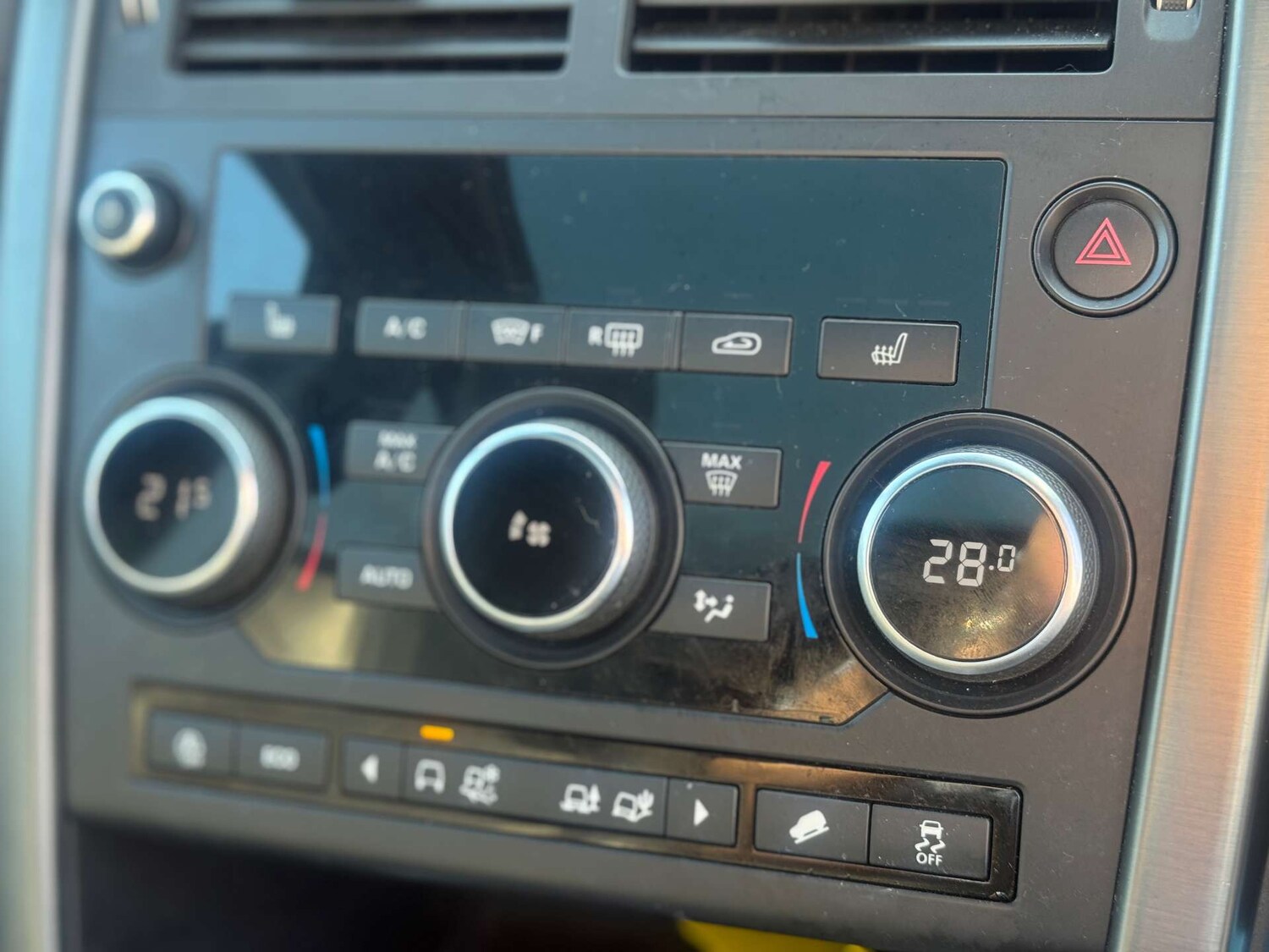 Used Land Rover Discovery Sport 2018 for sale - 77582486: Photo 65