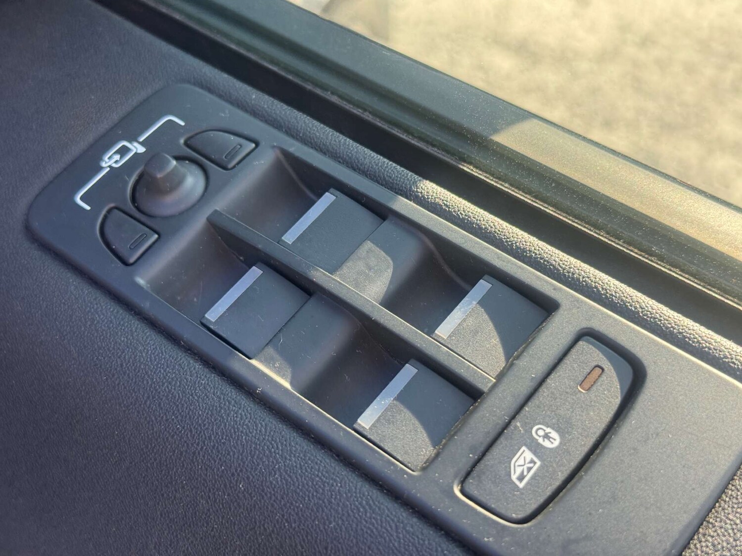 Used Land Rover Discovery Sport 2018 for sale - 77582486: Photo 75