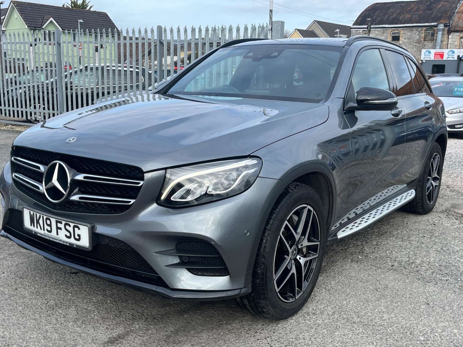 Used Mercedes-Benz GLC 2019 for sale - 77207421: Photo 3