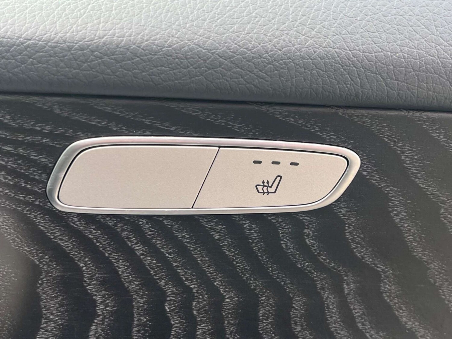 Used Mercedes-Benz GLC 2019 for sale - 77207421: Photo 38