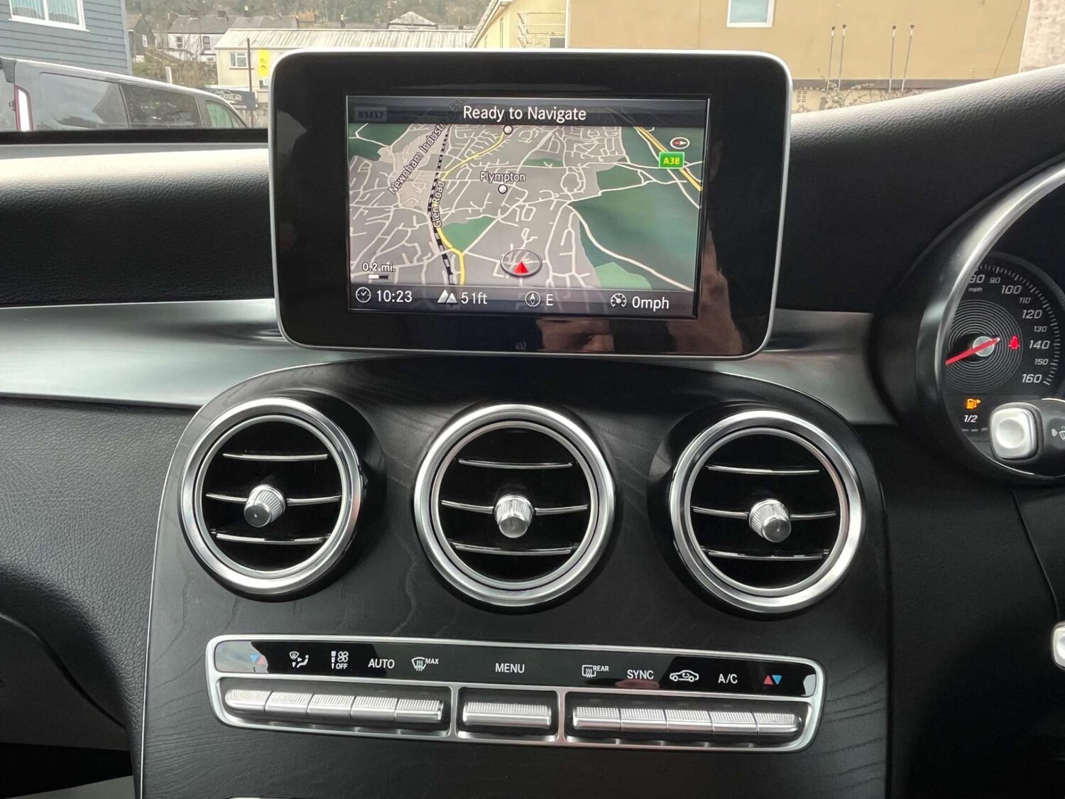 Used Mercedes-Benz GLC 2019 for sale - 77207421: Photo 44