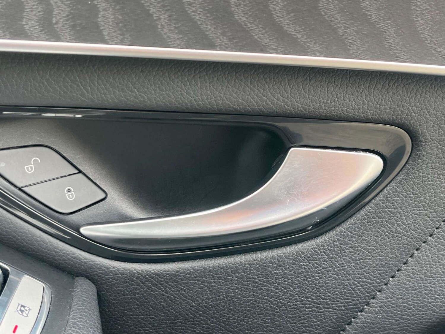 Used Mercedes-Benz GLC 2019 for sale - 77207421: Photo 47