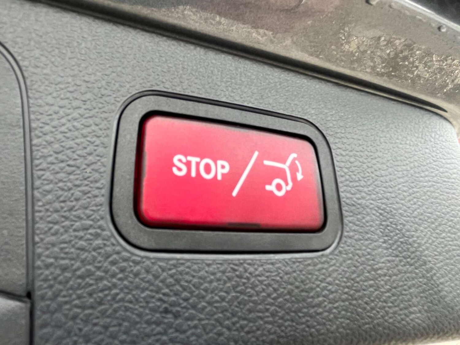 Used Mercedes-Benz GLC 2019 for sale - 77207421: Photo 61