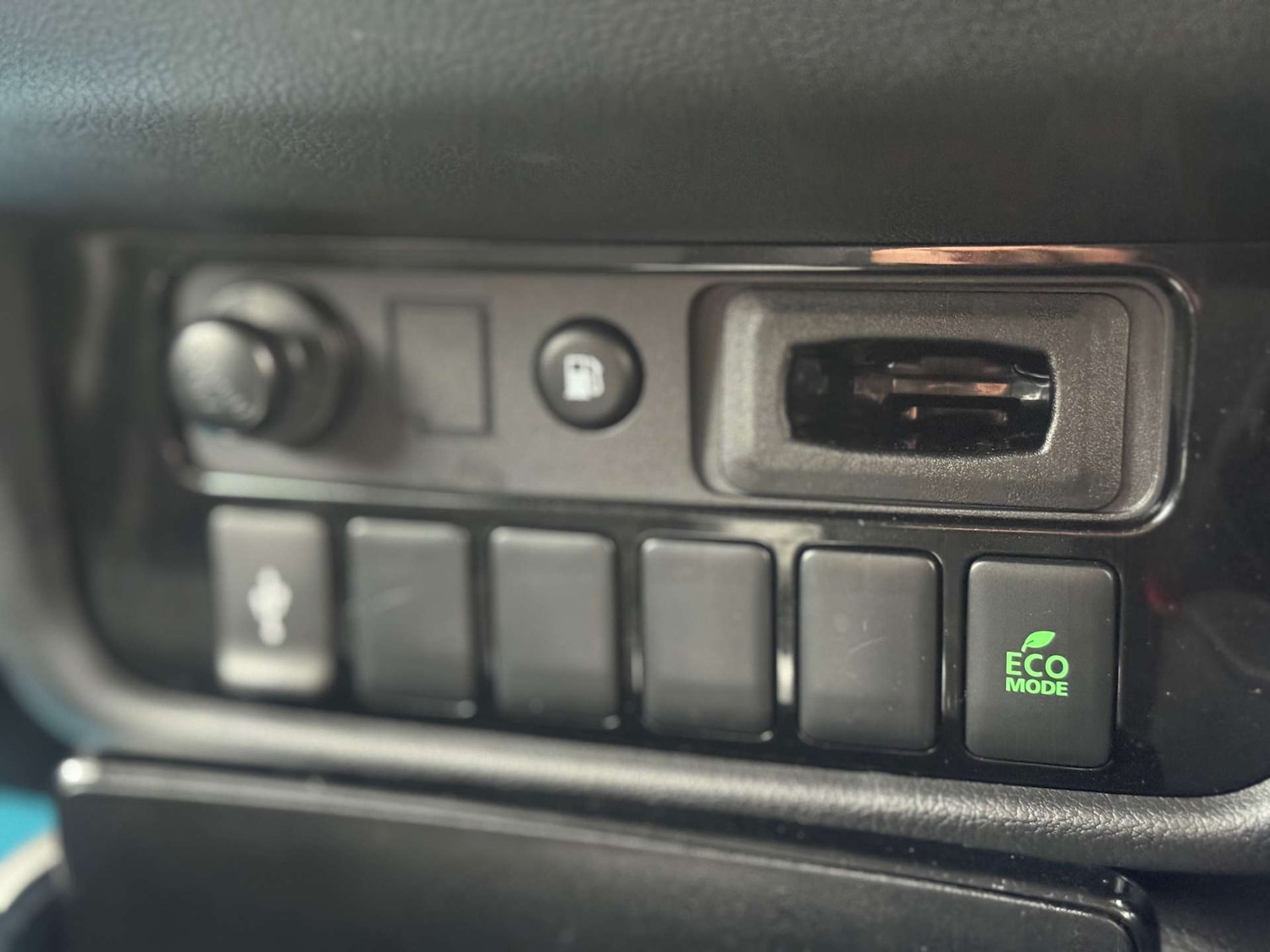 Used Mitsubishi Outlander 2020 for sale - 77207426: Photo 41