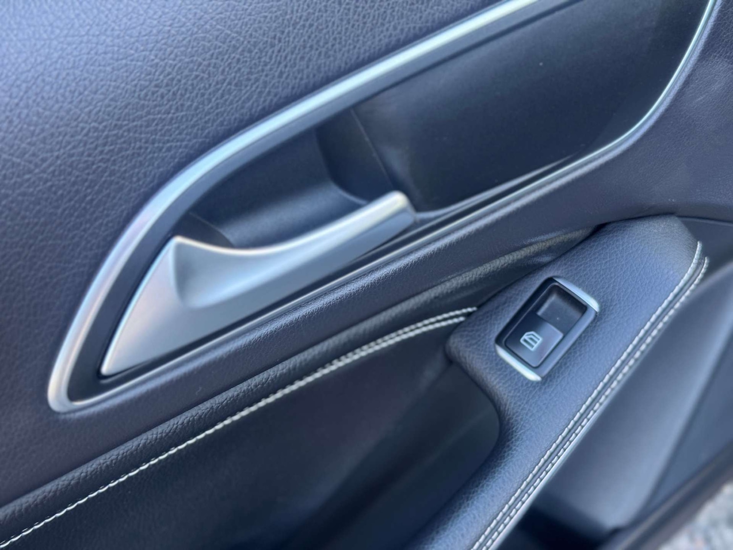 Used Mercedes-Benz GLA 2020 for sale - 77207448: Photo 75