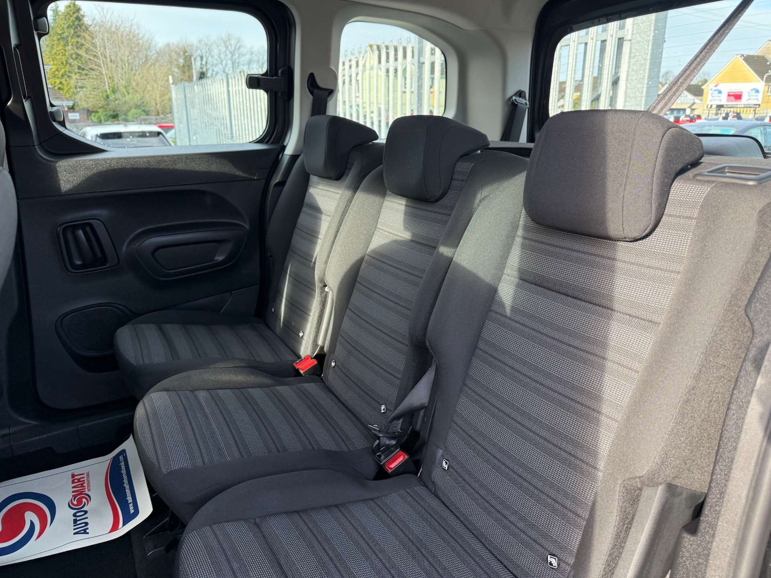 Used Vauxhall Combo Life 2019 for sale - 77207480: Photo 32