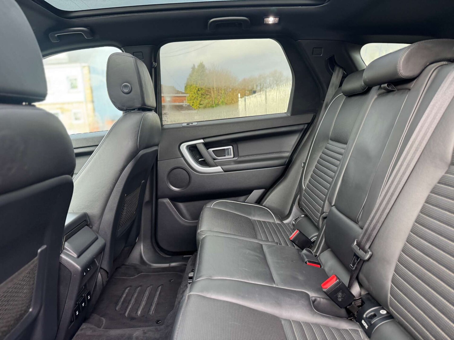 Used Land Rover Discovery Sport 2018 for sale - 77207459: Photo 23