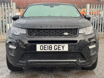 Used Land Rover Discovery Sport 2018 for sale - 77207459: Photo