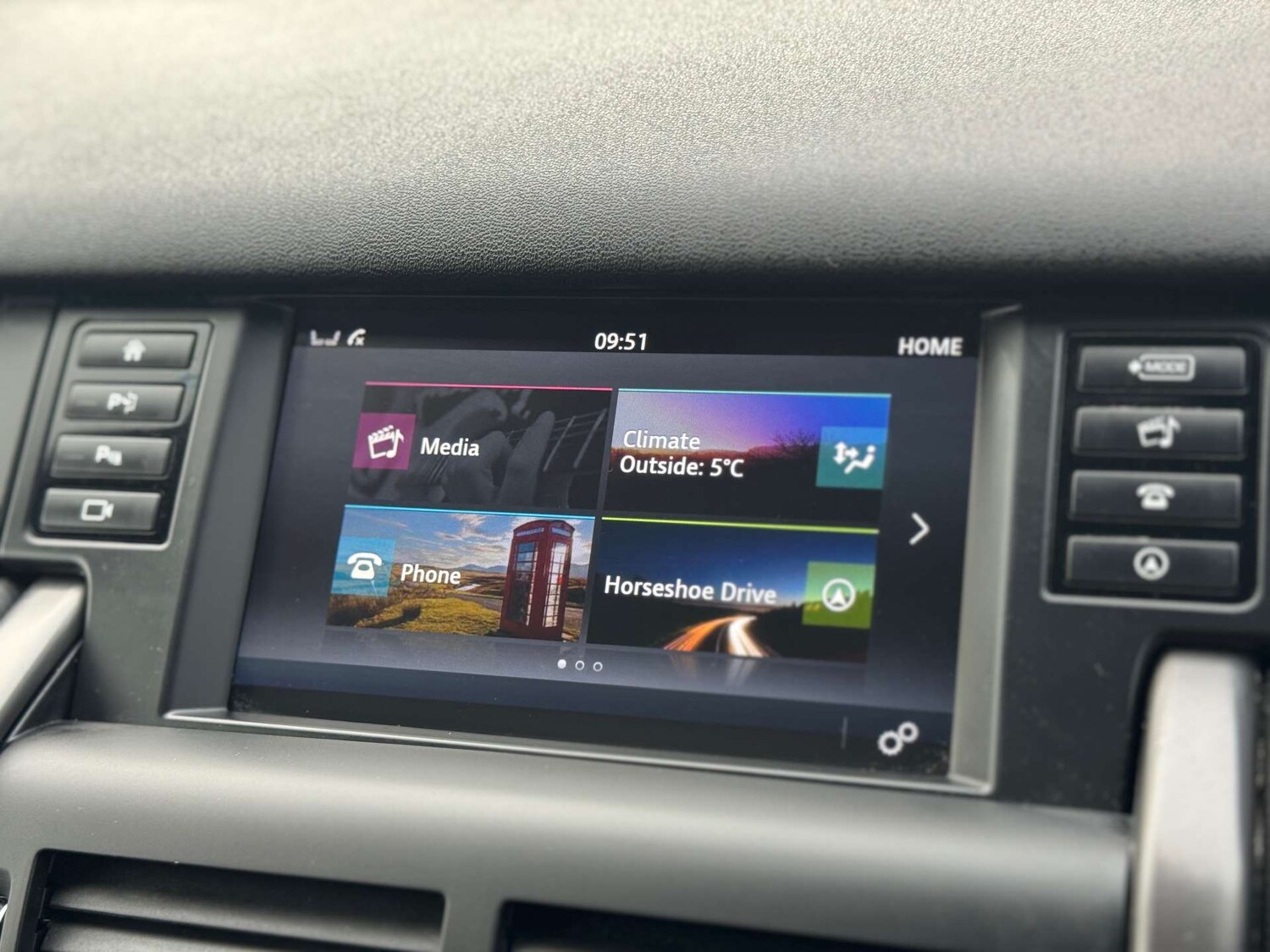 Used Land Rover Discovery Sport 2018 for sale - 77207459: Photo 39