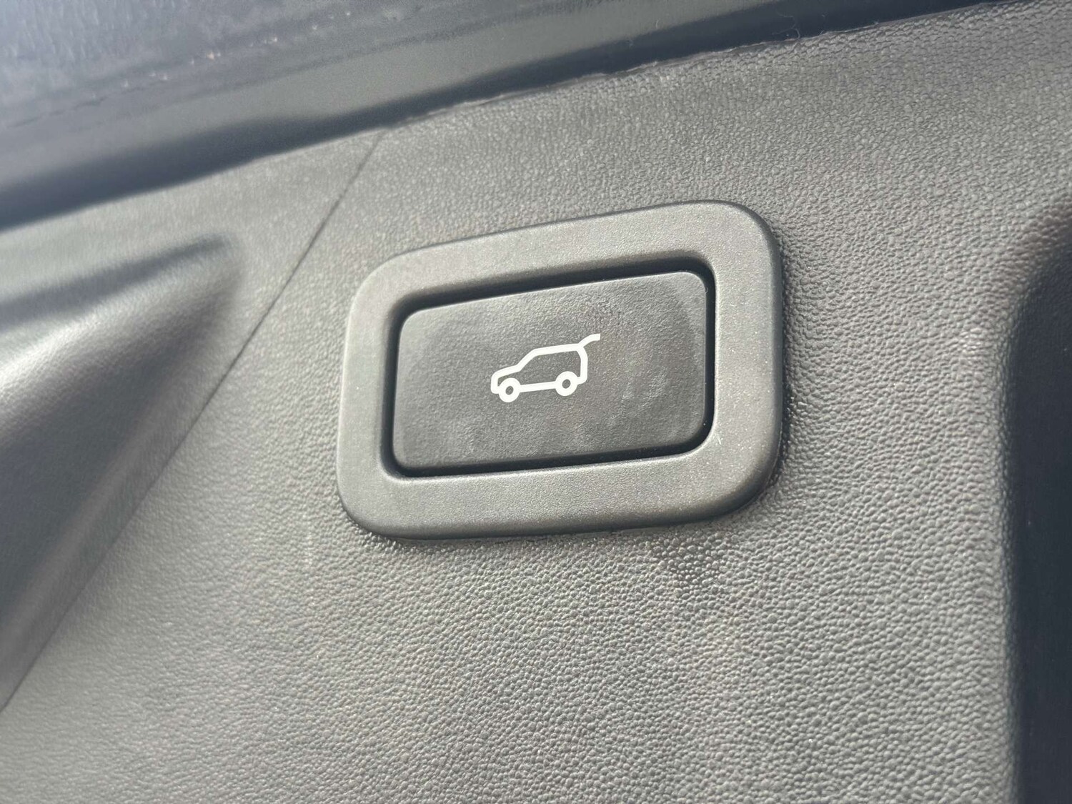 Used Land Rover Discovery Sport 2018 for sale - 77207459: Photo 55