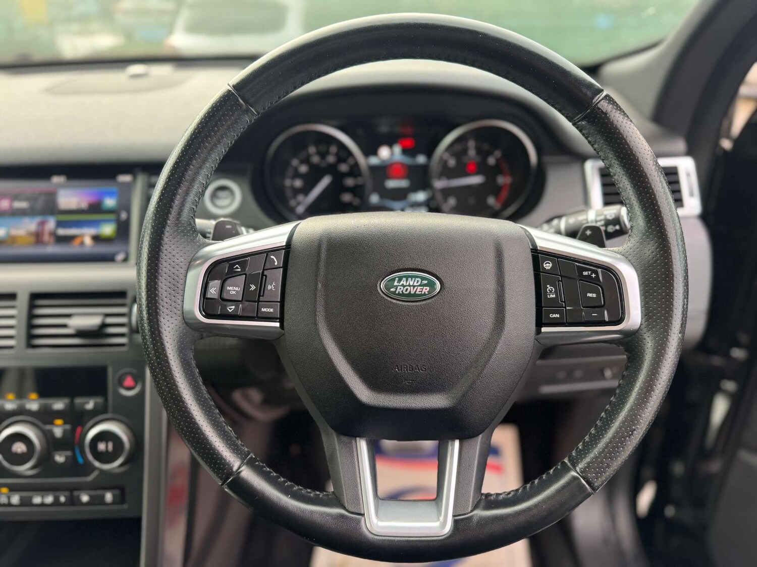 Used Land Rover Discovery Sport 2018 for sale - 77207459: Photo 6