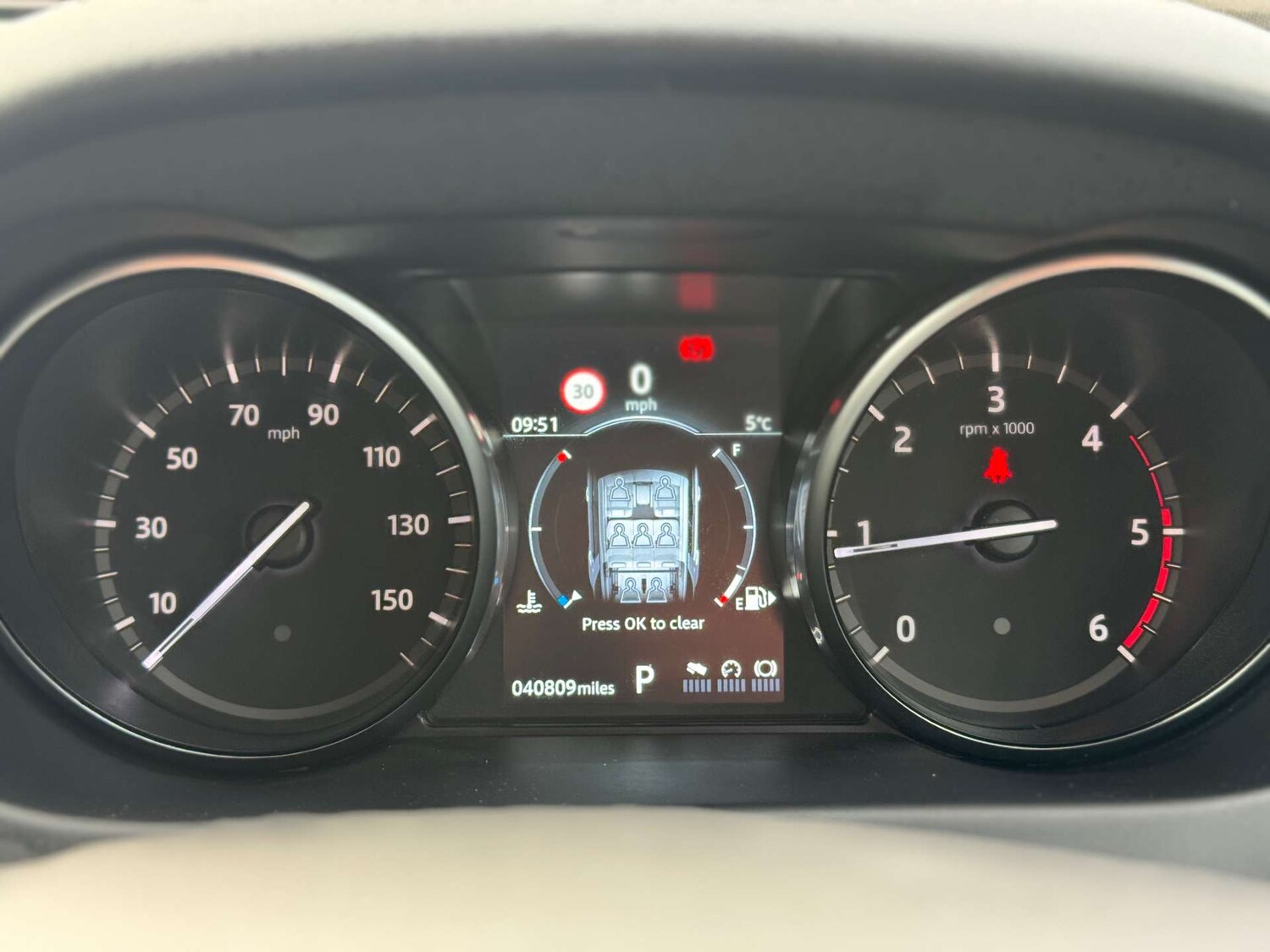 Used Land Rover Discovery Sport 2018 for sale - 77207459: Photo 8