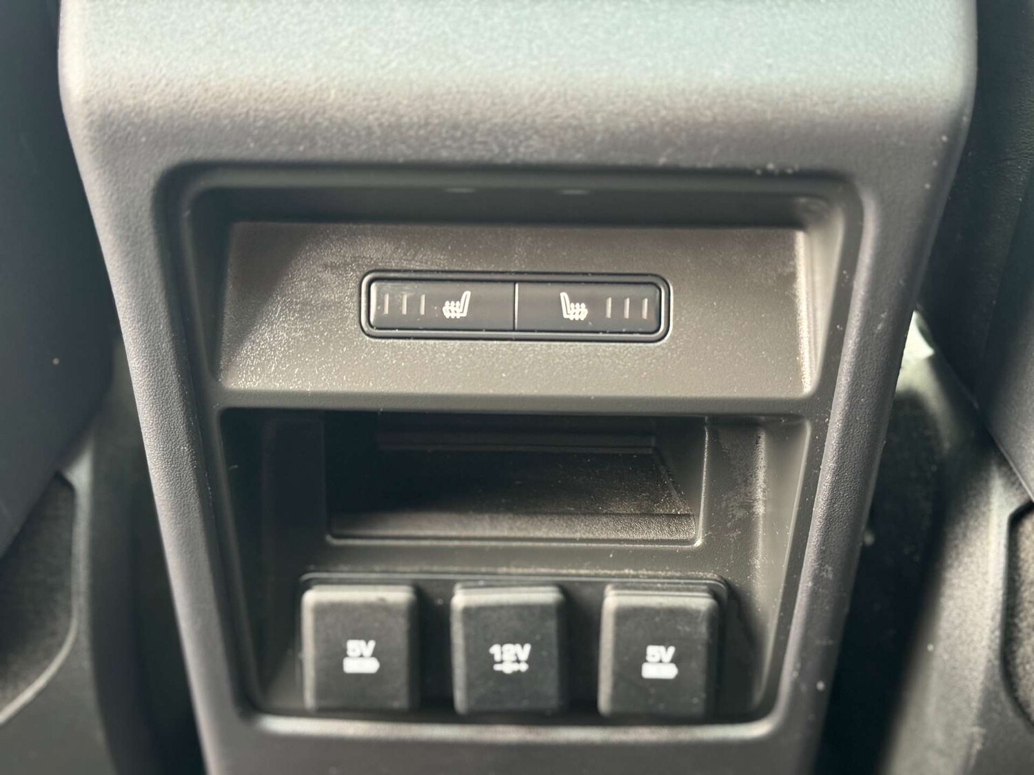 Used Land Rover Discovery Sport 2018 for sale - 77207459: Photo 80