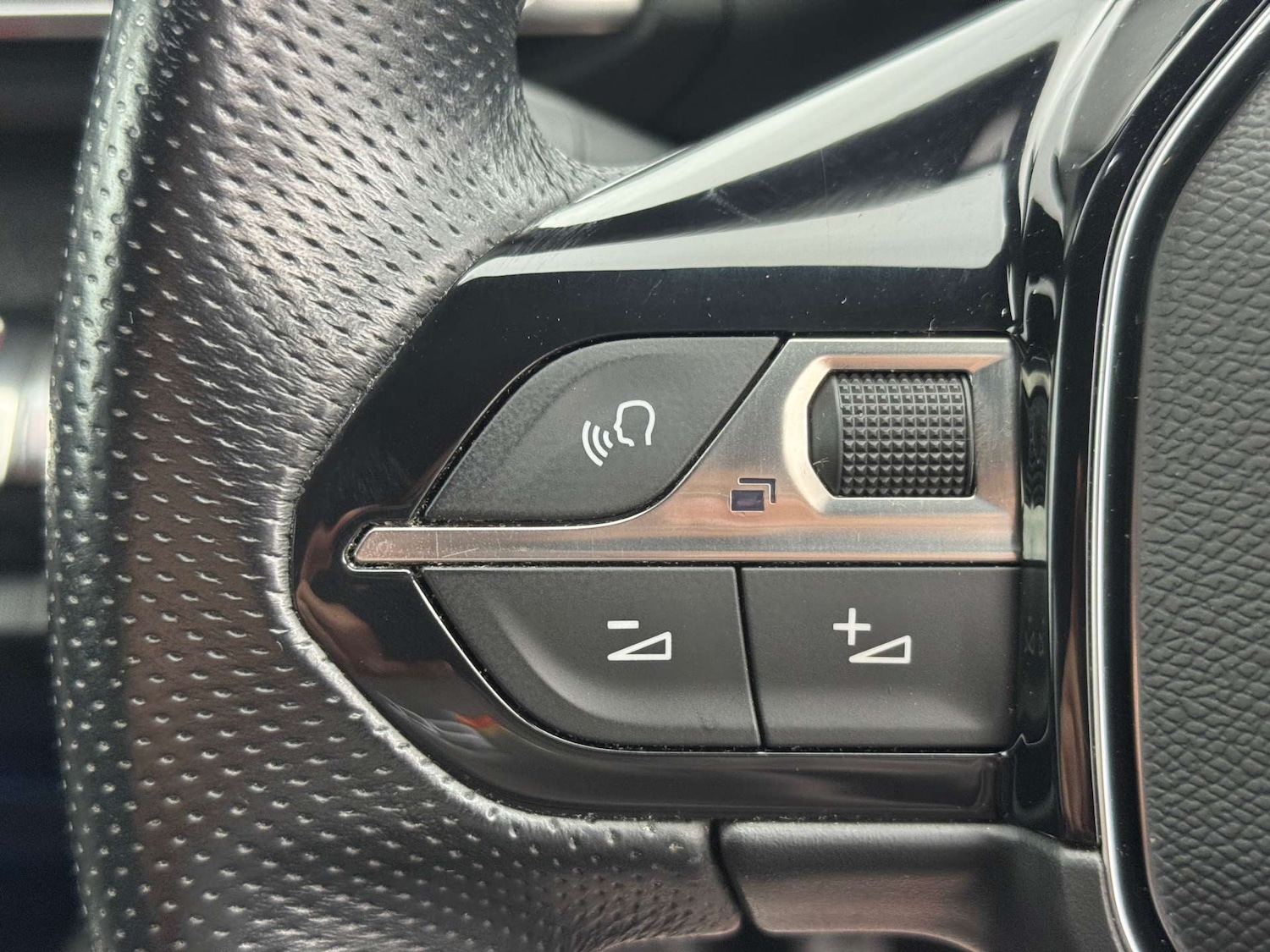 Used Peugeot 5008 2019 for sale - 77719017: Photo 15