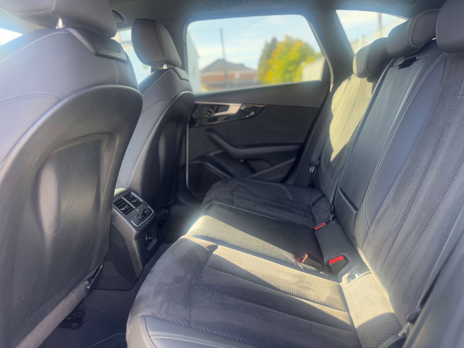 Used Audi A4 Avant for sale - 77207419: Photo 41